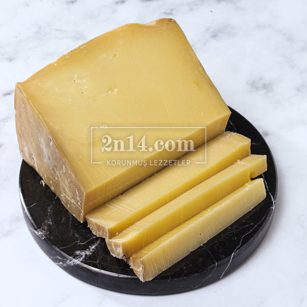 2N14 Kars Aged Sirden Yeast Kashkaval Cheese (Sheep) 500g