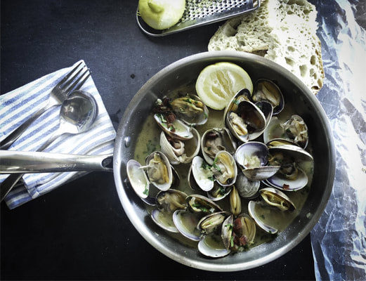 Frozen Whole Shell White Clams - LeMed